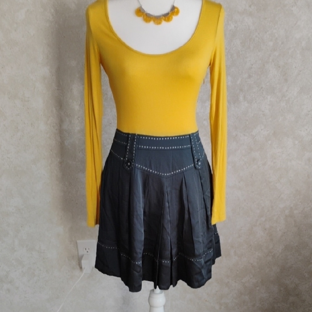 Esley Stylish Mustard Top With Hunter Green Skirt Dress for Women Size Small